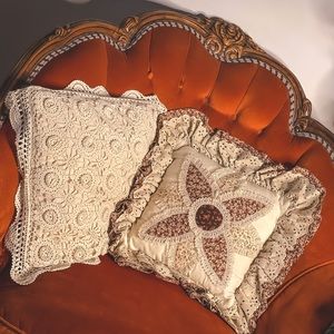 ✔️SOLD Vintage Accent Cottagecore Victorian Floral Ruffle Decorative Pillows